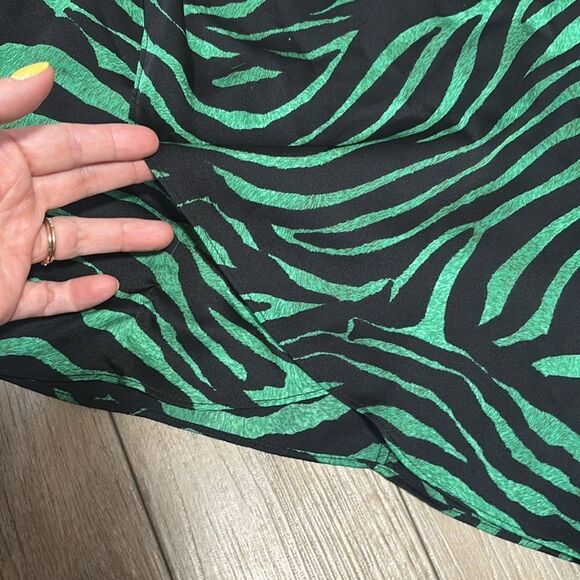 Dress the Population Briella Sleeveless Minidress - Picture 4 of 7